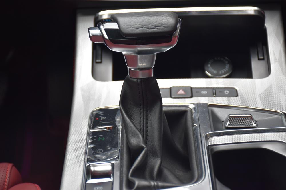 Jetour X70 PLUS 2024 car image #14
