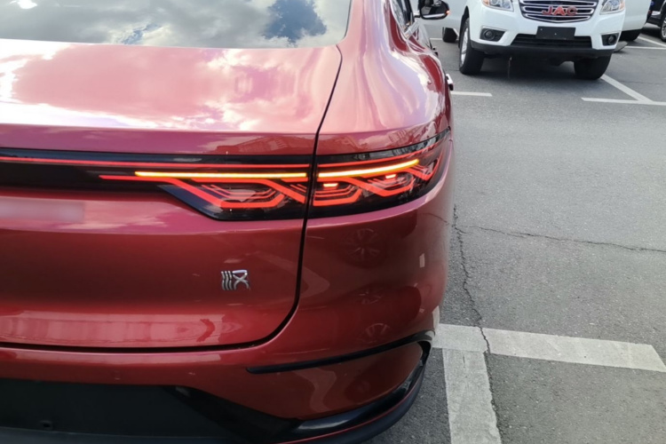 BYD Han 2022 #8 BYD Han 2022 car image #8