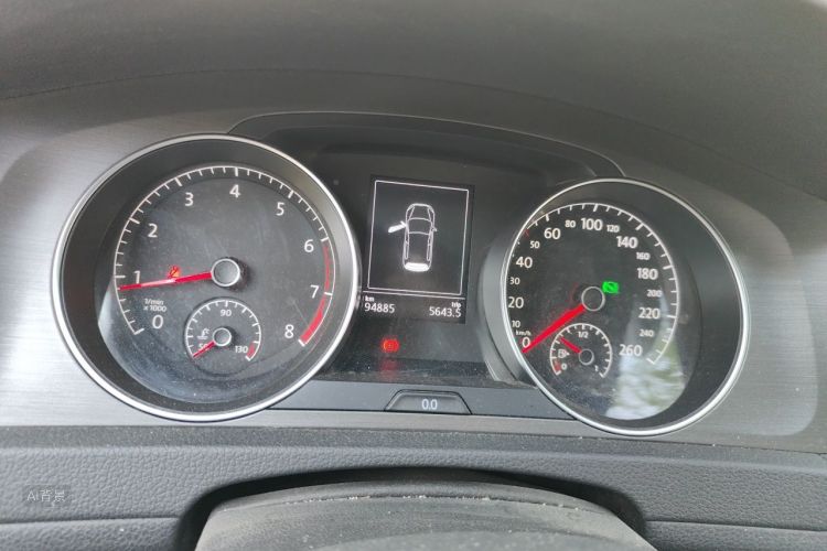 Volkswagen Golf 2016 car image #13