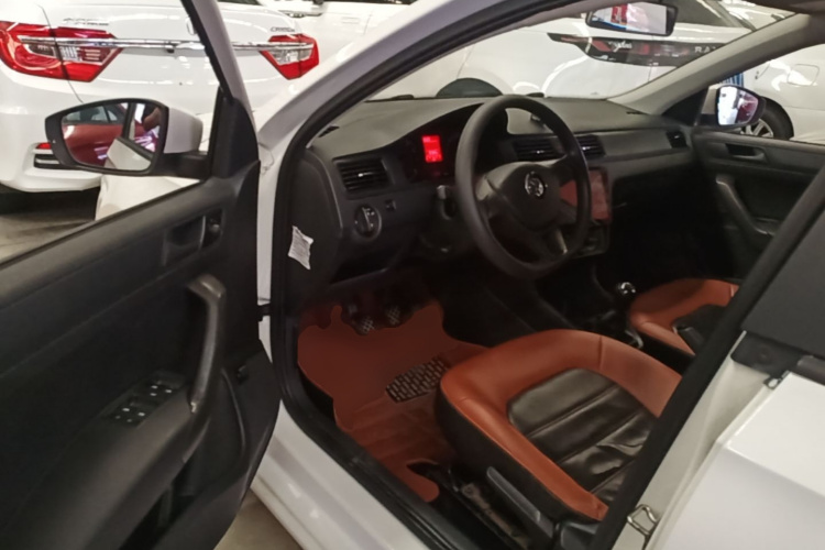 Volkswagen Santana 2017 #16 Volkswagen Santana 2017 car image #16