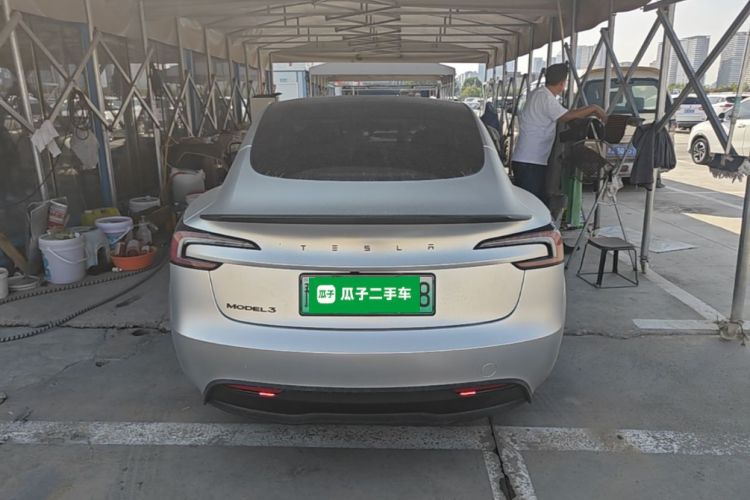 Tesla Model 3 2025 #4 Tesla Model 3 2025 car image #4