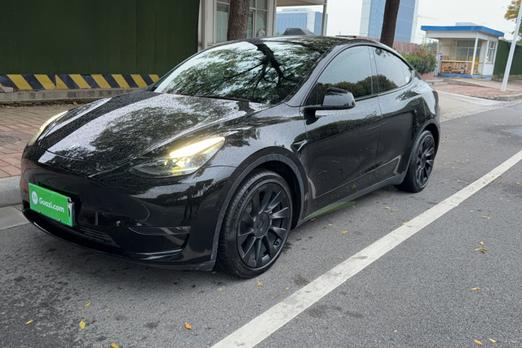Tesla Model Y 2021 #2 Tesla Model Y 2021 immagine di auto #2