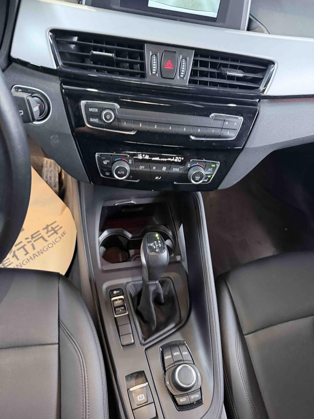BMW X1 2019 car image #11
