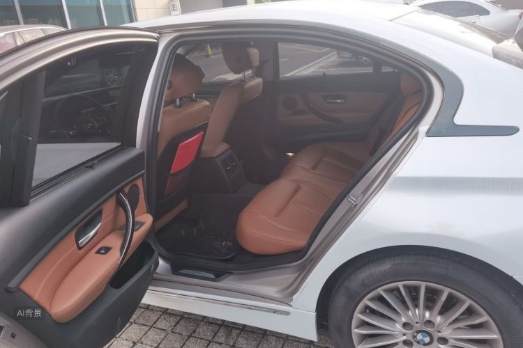 BMW 3 Series 2015 car image #19