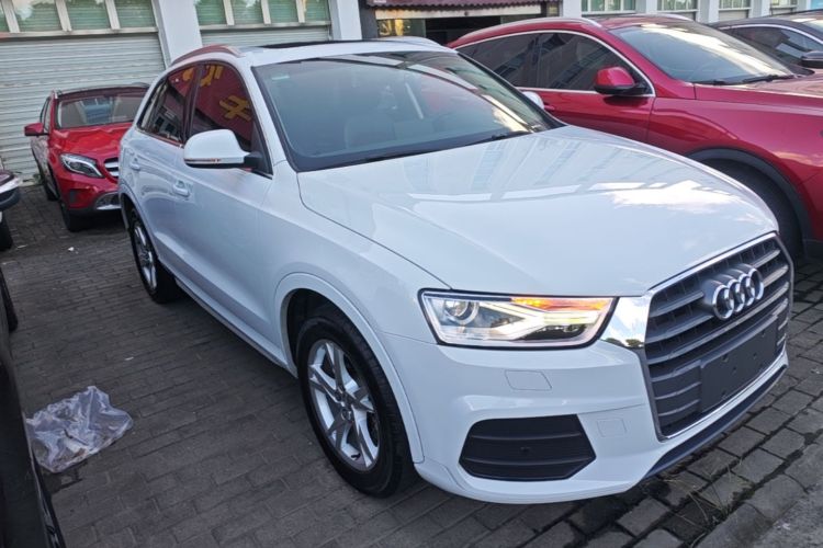 Audi Q3 2016 car image #4