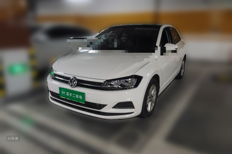 Volkswagen Polo 2020 car image #2