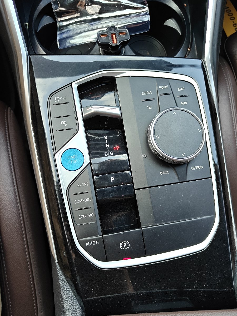 BMW i3 2024 #10 BMW i3 2024 car image #10