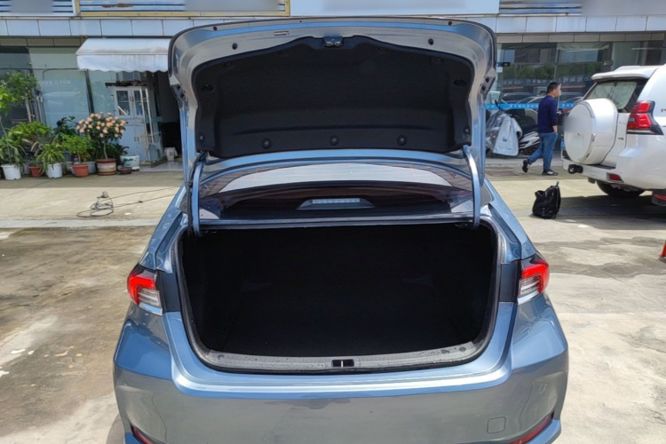 Toyota Corolla 2025 car image #21