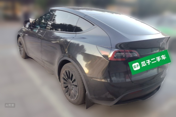 Tesla Model Y 2023 #5 Tesla Model Y 2023 car image #5