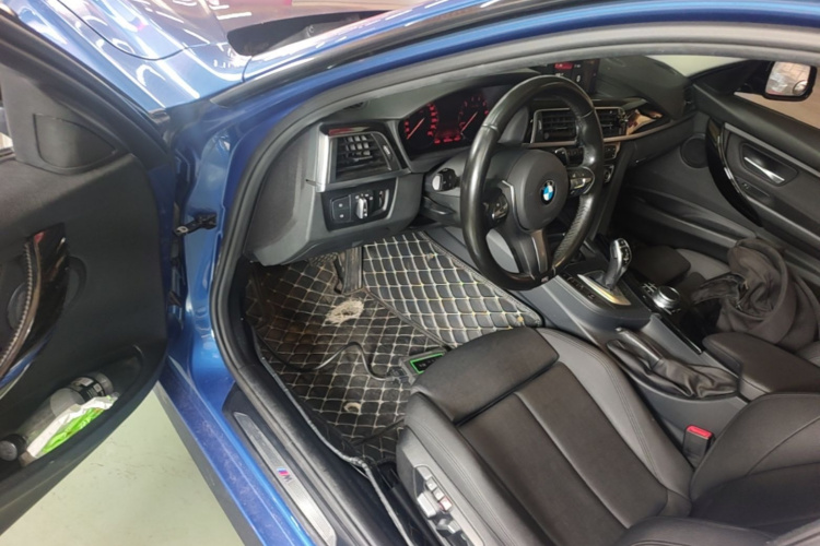 BMW 3 Series 2017 #16 BMW 3 Series 2017 car image #16