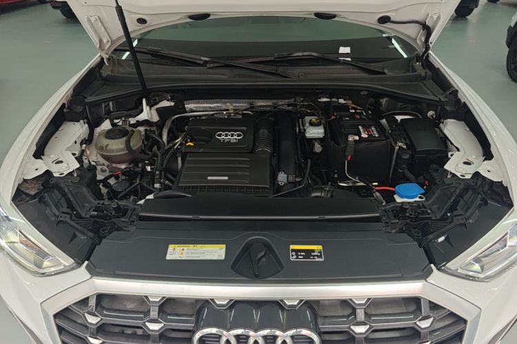 Audi Q3 2020 #20 Audi Q3 2020 car image #20
