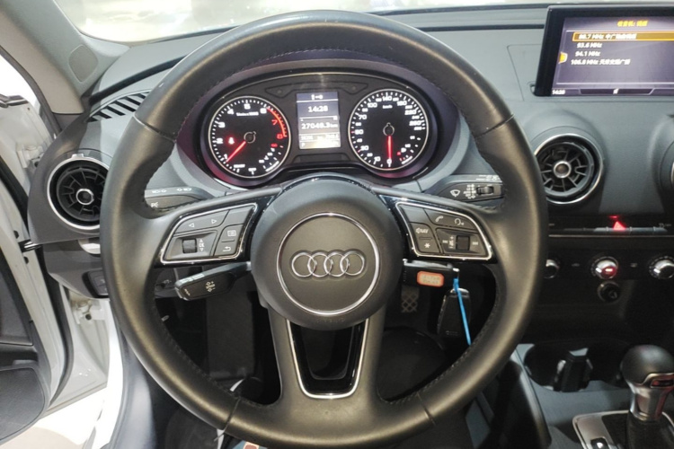 Audi A3 2020 car image #11