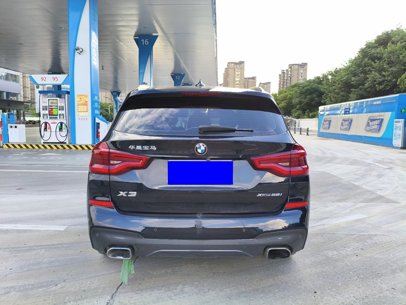 BMW X3 2019 car image #5