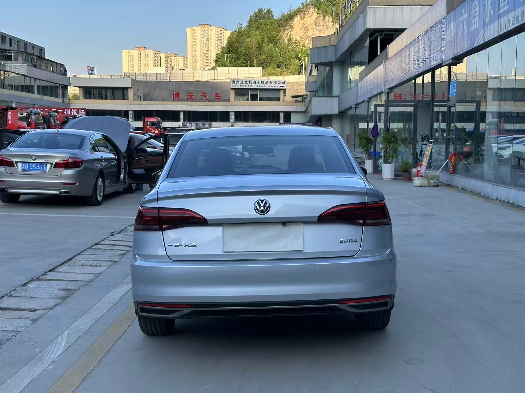 Volkswagen Bora 2019 car image #5
