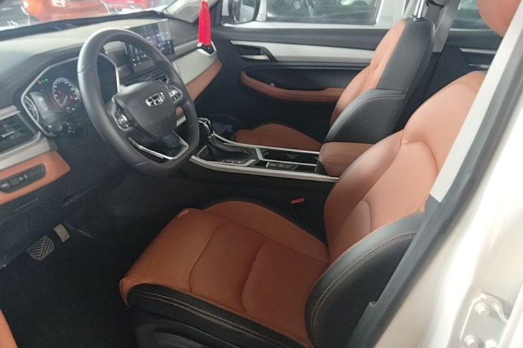 GEELY Vision X6 2020 car image #15