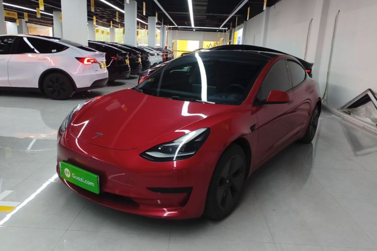 Tesla Model 3 2021 car image #2