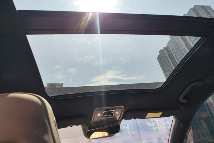 BYD Han 2024 car image #18