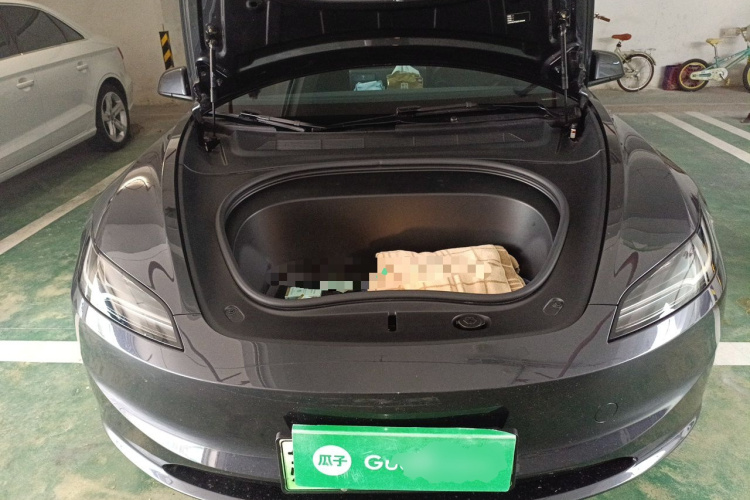 Tesla Model 3 2025 car image #22