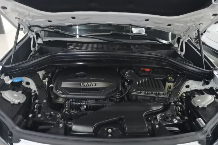 BMW X1 2021 car image #20