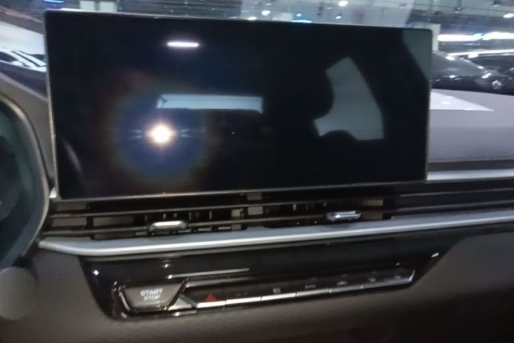 GEELY Emgrand 2025 car image #13