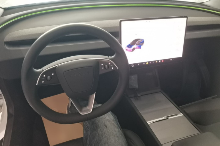 Tesla Model 3 2024 #11 Tesla Model 3 2024 car image #11