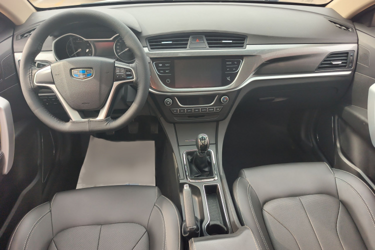GEELY Emgrand 2017 #13 GEELY Emgrand 2017 car image #13