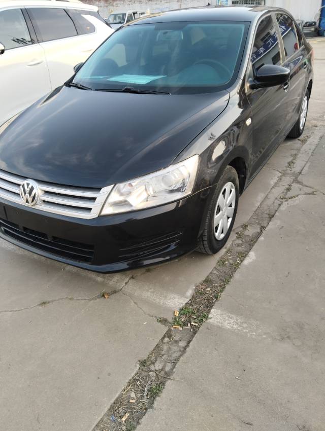 Volkswagen Santana 2016 car image 