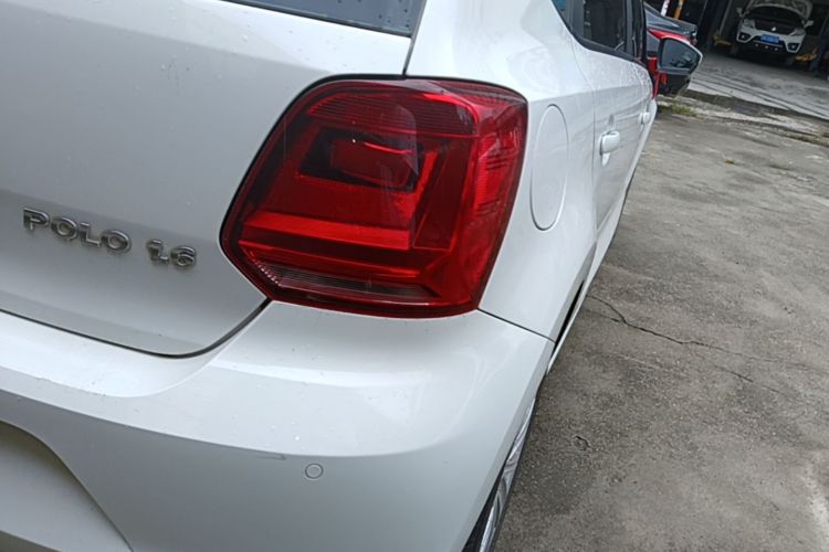 Volkswagen Polo 2015 #8 Volkswagen Polo 2015 car image #8