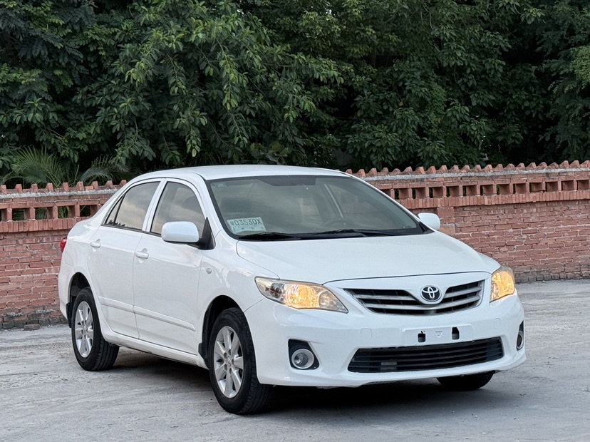 Toyota Corolla 2013 car image #3