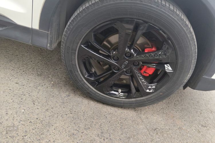 GEELY Coolray 2022 car image #9