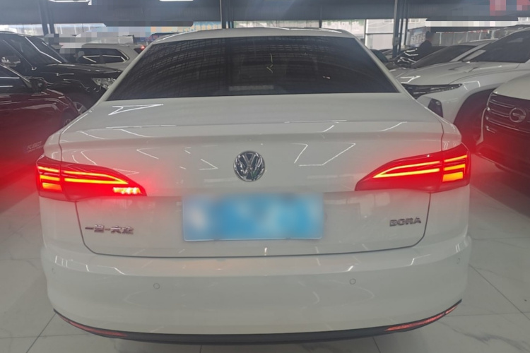 Volkswagen Bora 2020 صورة سيارة #6