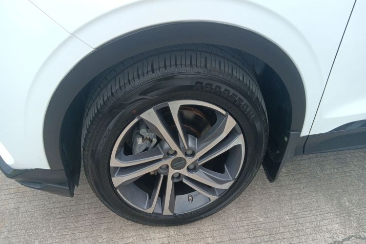 GEELY Coolray 2022 car image #9