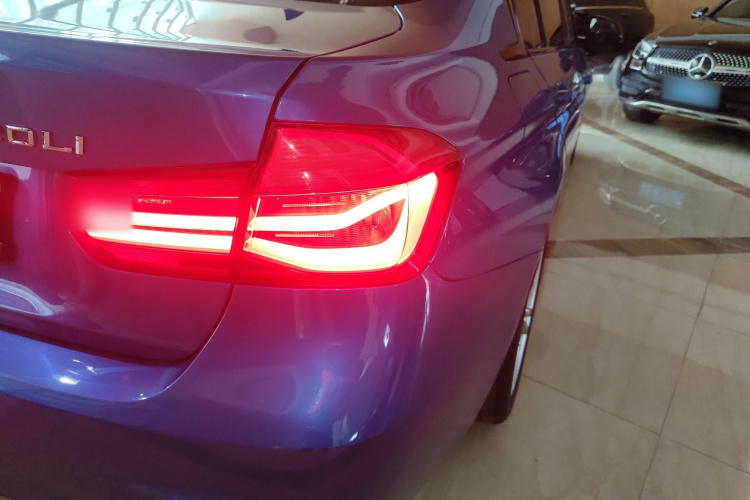 BMW 3 Series 2016 #8 BMW 3 Series 2016 car image #8