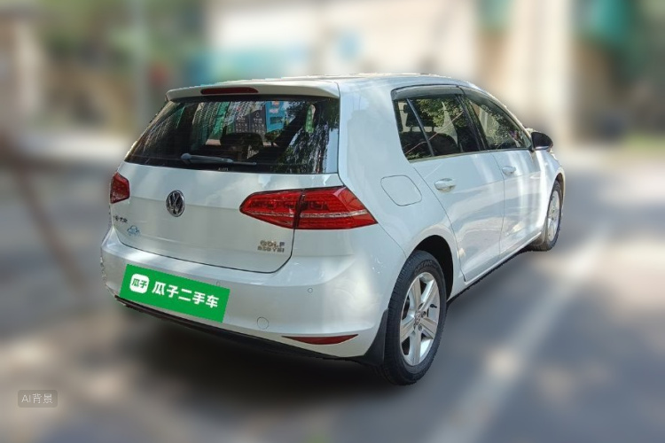 Volkswagen Golf 2017 car image #7