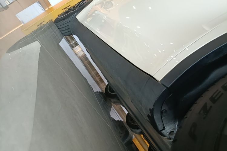 Tesla Model Y 2023 #26 Tesla Model Y 2023 car image #26