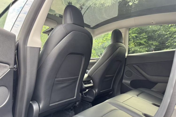 Tesla Model Y 2021 #13 Tesla Model Y 2021 immagine di auto #13