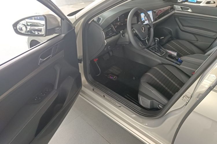 Volkswagen Lavida 2022 imagen de coche #16