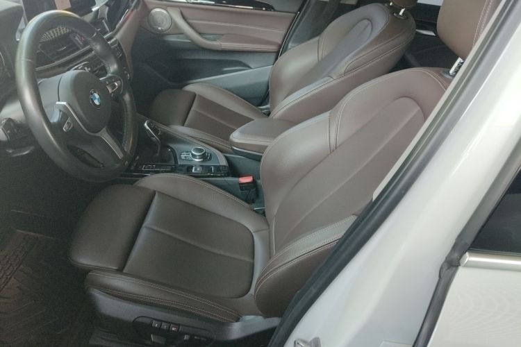 BMW X1 2020 image de voiture #15