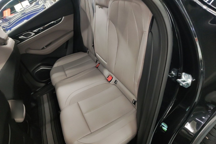GEELY Boyue L 2026 #13 GEELY Boyue L 2026 imagem de carro #13