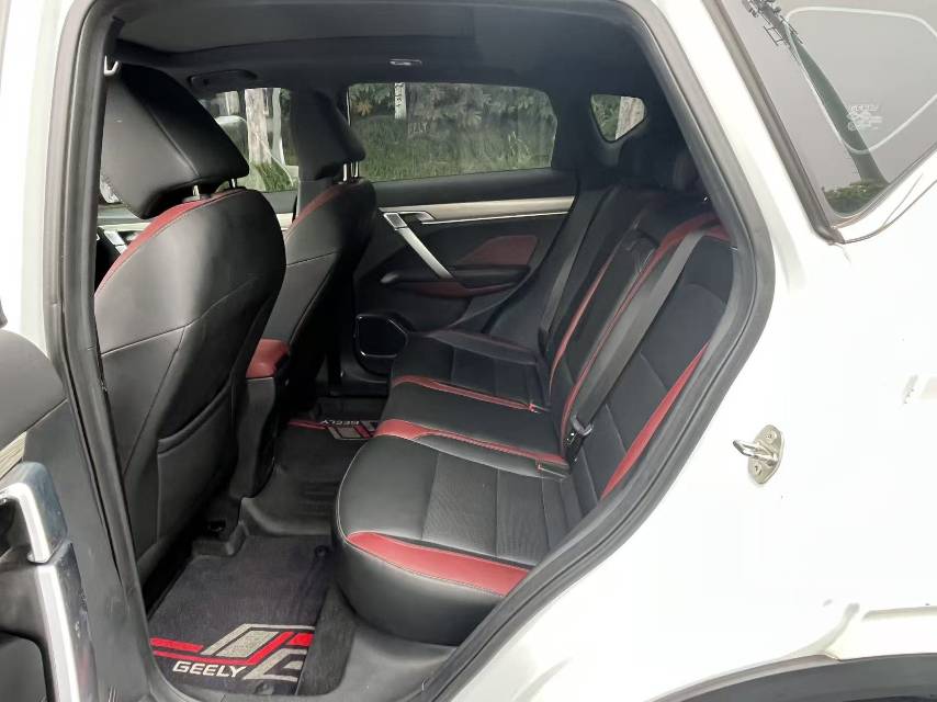 GEELY Coolray 2019 imagen de coche #8