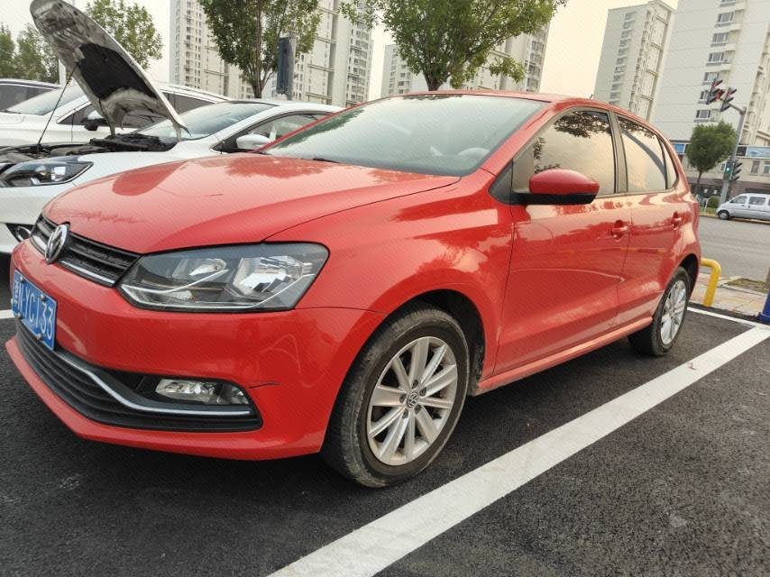 Volkswagen Polo 2016 car image 