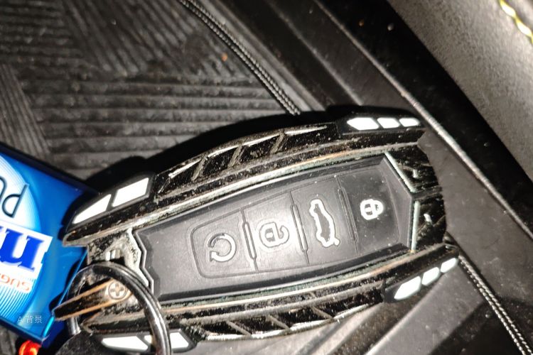 GEELY Coolray 2022 imagen de coche #10