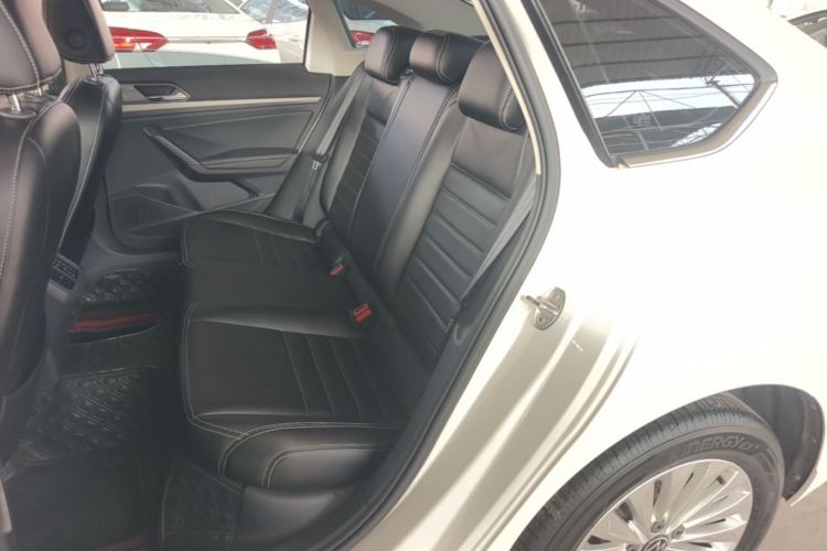 Volkswagen Lavida 2021 car image #17