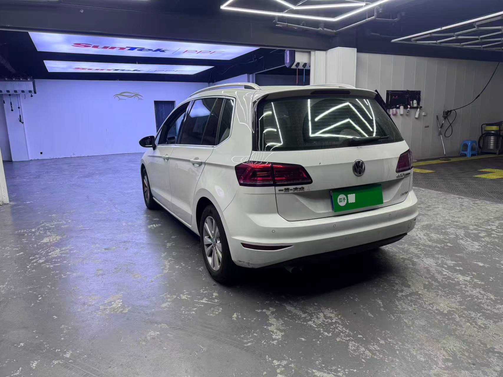 Volkswagen Golf Sportsvan 2018 #5 Volkswagen Golf Sportsvan 2018 car image #5