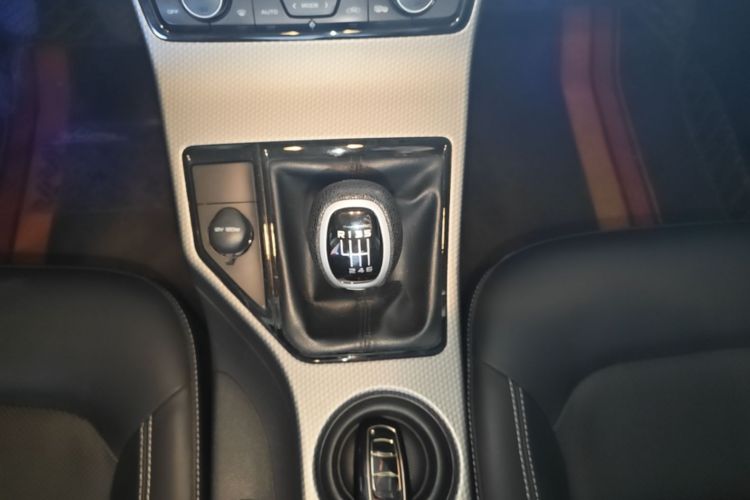 GEELY Emgrand GS 2017 car image #18