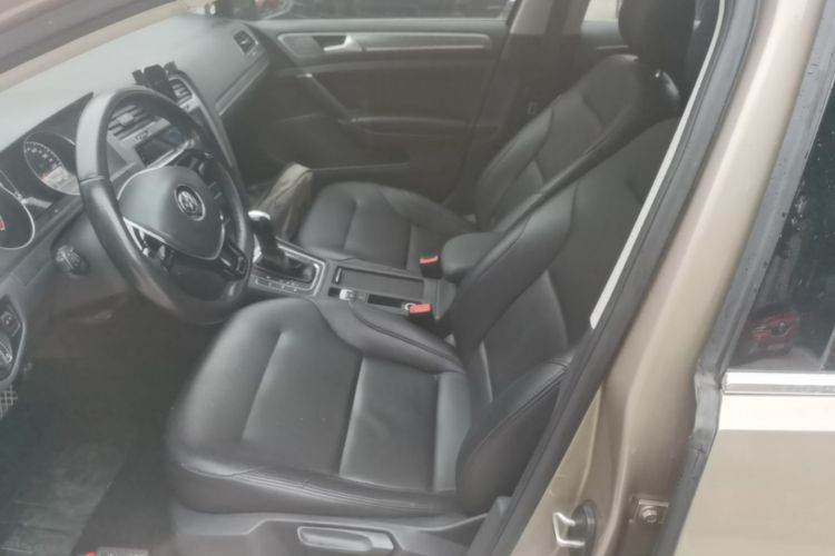 Volkswagen Golf 2016 car image #15