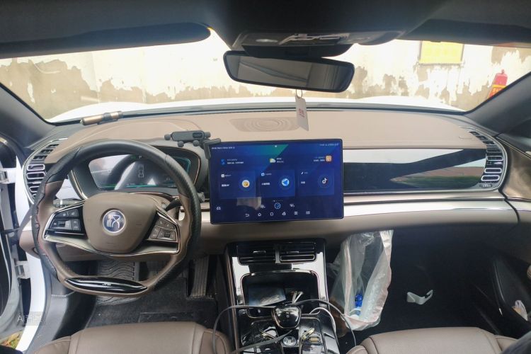 BYD Han 2021 car image #11