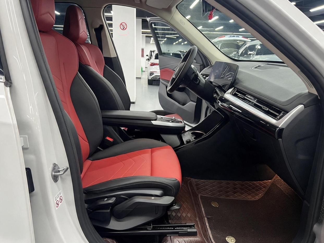 BMW X1 2023 #9 BMW X1 2023 صورة سيارة #9