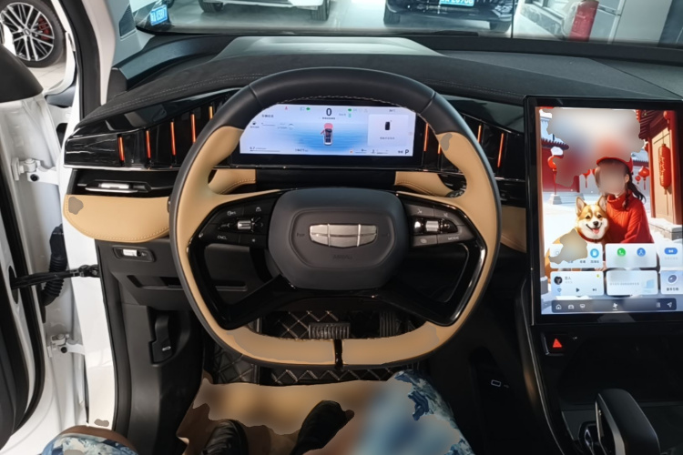 GEELY Boyue L 2023 car image #11