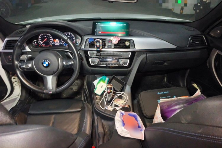 BMW 3 Series 2018 #7 BMW 3 Series 2018 car image #7